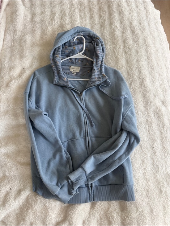 American Eagle Outfitters Jackets & Blazers - American Eagle Outfitters Light Blue Hooded Zip-Up Jacket